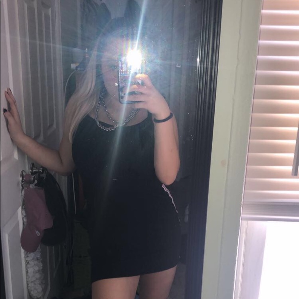 Meet your Posher, Sam